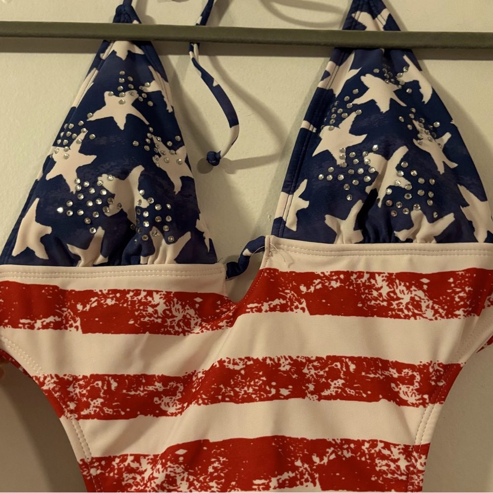 Patriotic monokini from Venus only worn once. Red white and blue!